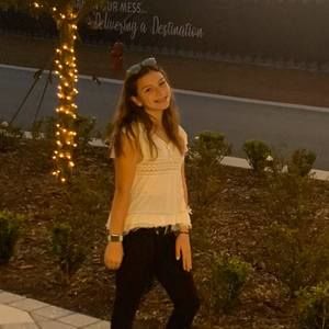 Meet your Posher, Gabriella